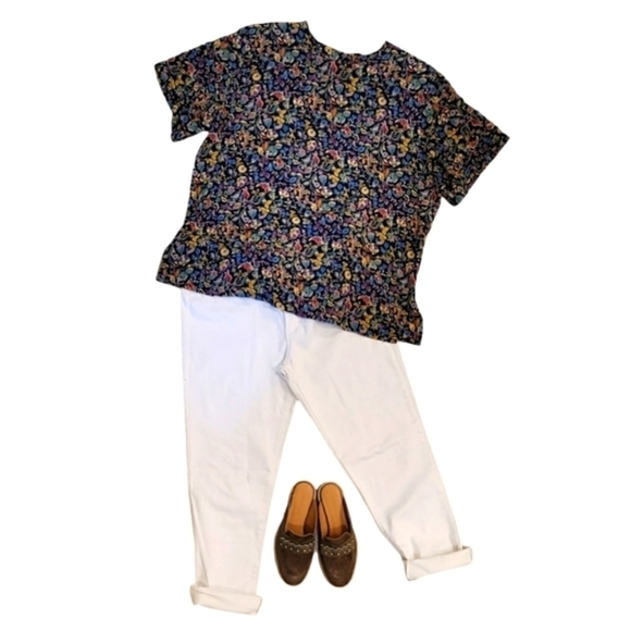 Pacific Silk & Studio 100% Silk Navy And Floral Print Short-Sleeve Crewneck - 1X - Picture 2 of 6